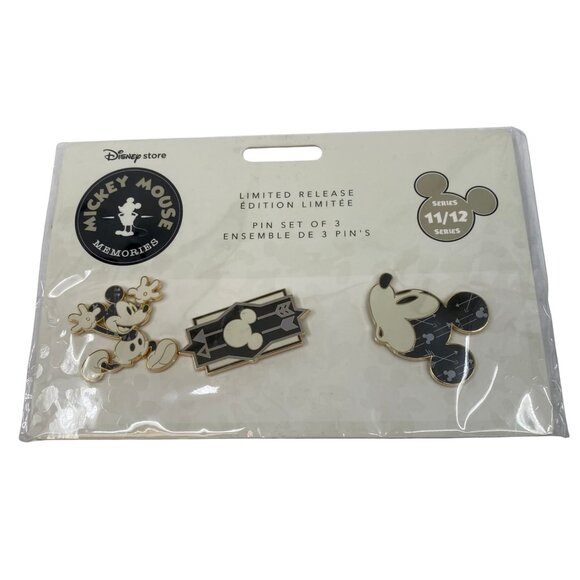 Disney Gold Mickey Mouse Brooch | Limited Edition Charm - Picture 1 of 3
